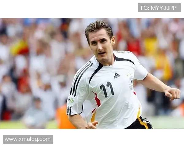 扎小辫子风潮席卷足坛 这些足球球星引领时尚潮流